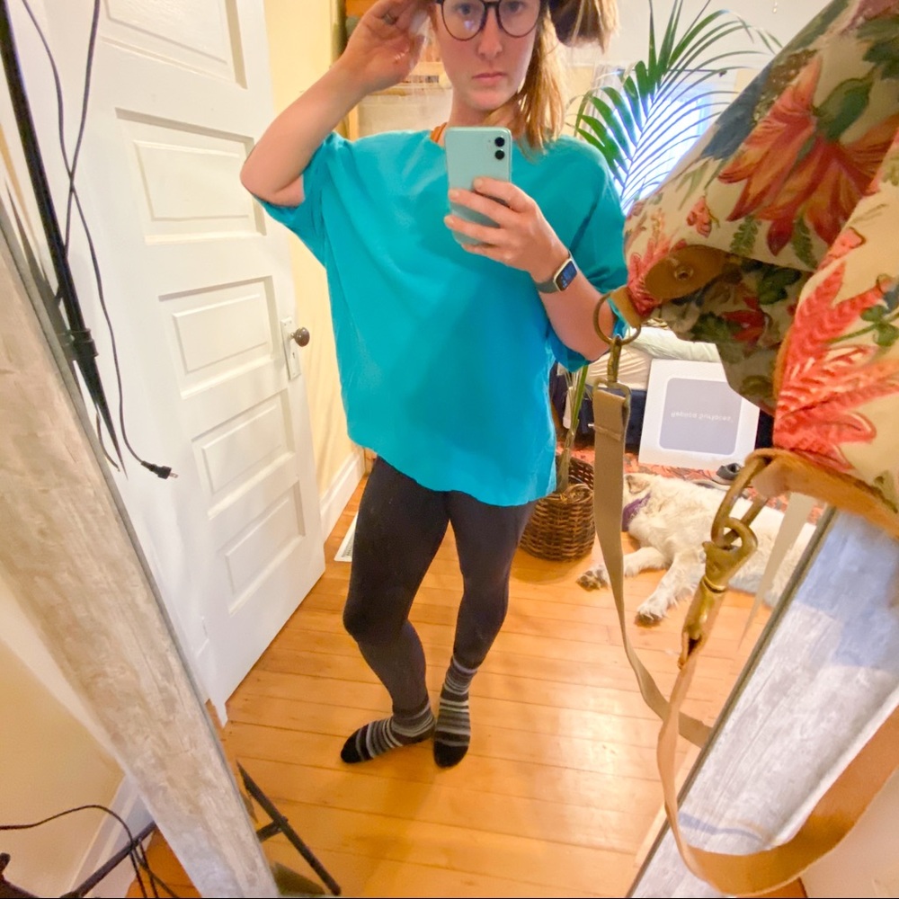 Deva • ocean blue vintage boxy crepe top - Picture 7 of 9